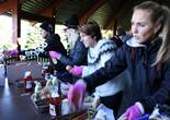 IMG_2064 (1280x853).jpg (92925 bytes)